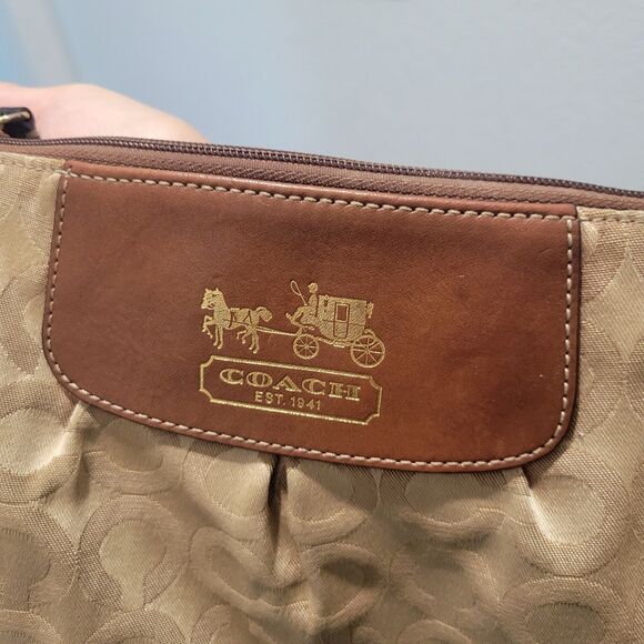 Coach Khaki Op Art Madison Crossbody Bag in KHAKI Swingpack # 41992 - Picture 14 of 16